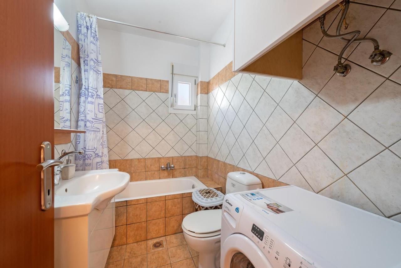 Lagadi Apartment 8 라시 외부 사진